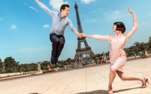 Outside-the-Trocadéro-Eiffel-400x250